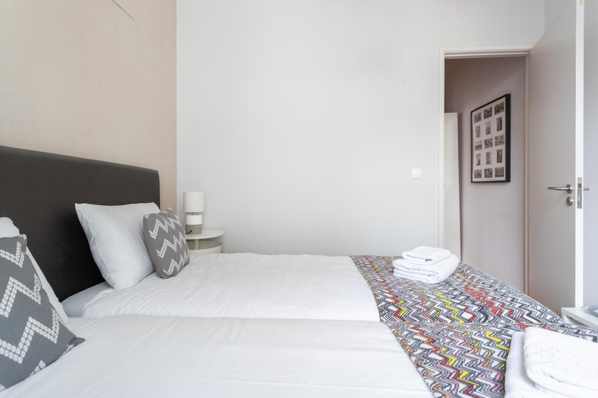 Santa Justa 24 Lisbon Downtown Apartment Стая снимка