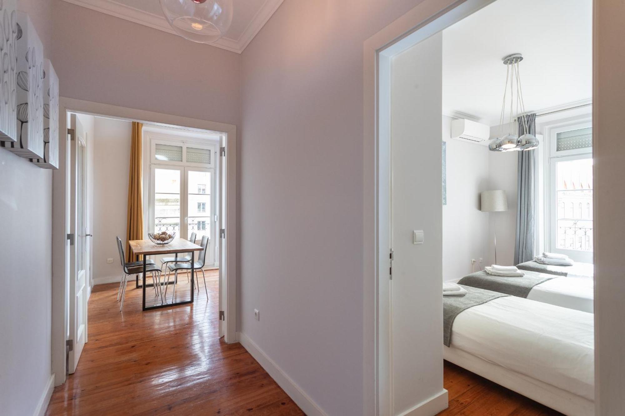 Santa Justa 24 Lisbon Downtown Apartment Стая снимка